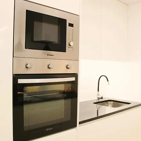 Apartment G 0.6 - G.oogle Nest Smart House *